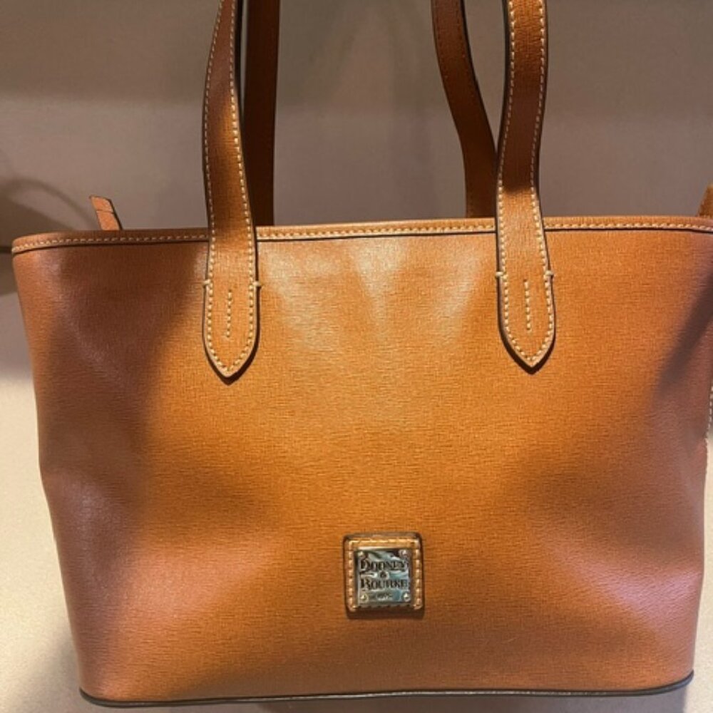 Dooney & Bourke Handbag